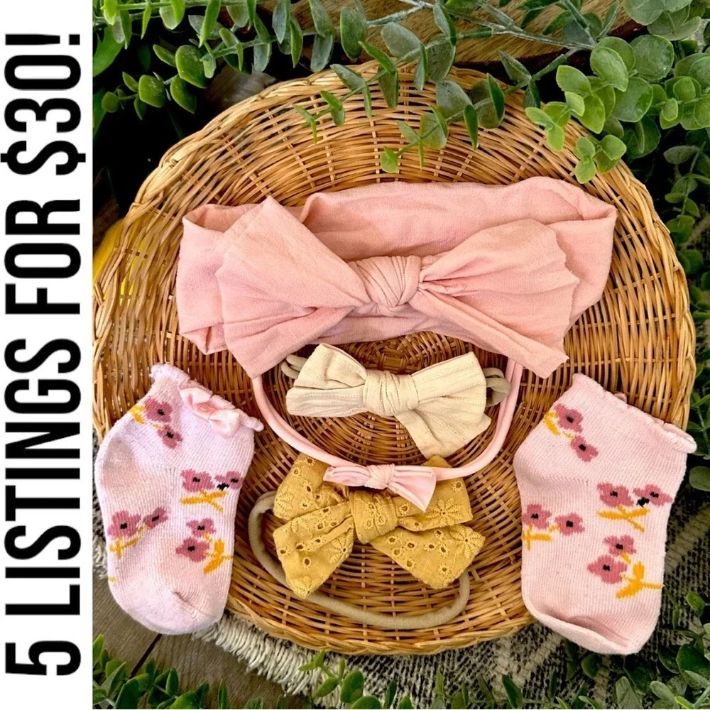 Baby girl floral ankle socks & 4 matching girly hairpieces headband bows